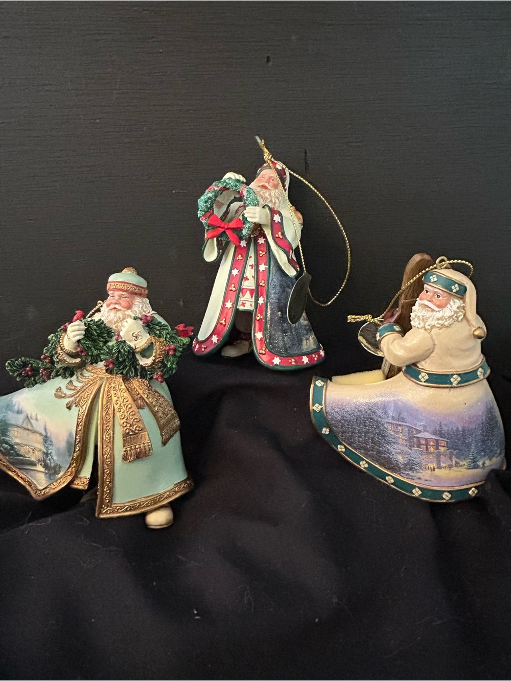 Thomas Kincaid 2003 Old World Santa with Aston-Drake Ornaments